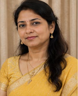 Divorcee Bride Pooja Mishra, 39, Architect from Noida UP